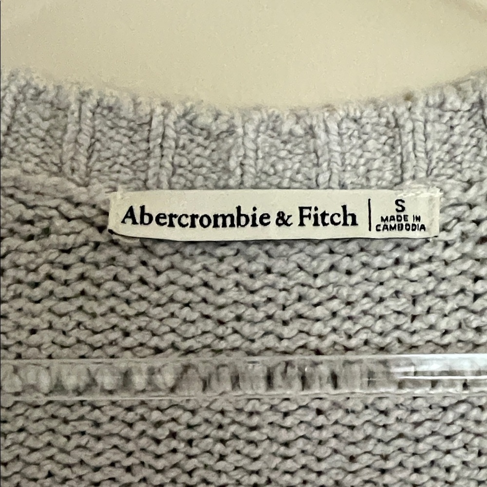 Abercrombie & Fitch Light Gray Cropped Cotton Cardigan Sweater S - Picture 3 of 5